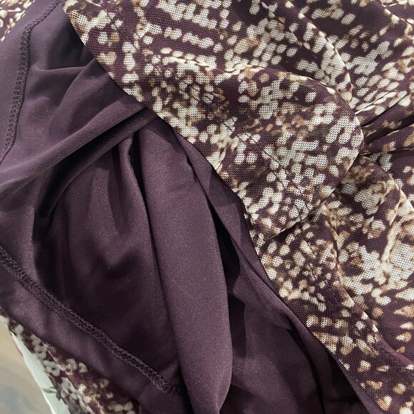 NWT DKNY Mesh Long Sleeve Ruched Sheath Dress Burgundy Cocktail Abstract Size 12 - Picture 6 of 8